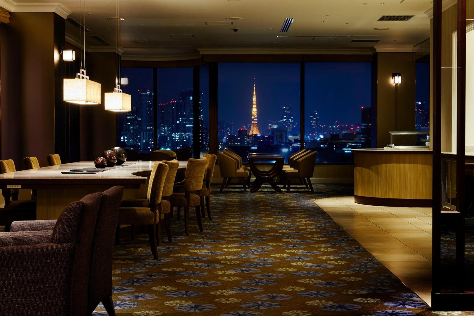 [Charity Plan] Suite Complimentary Executive Floor